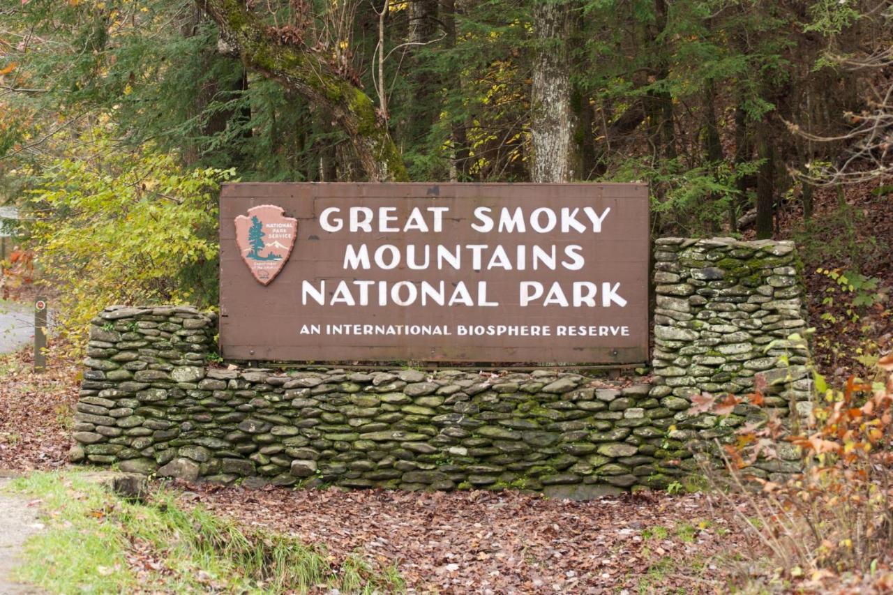 Her Majesty'S Way, Awesome Mtn Views, 1089 Free Tickets Each Paid Day, Dollywood And More Gatlinburg Bagian luar foto