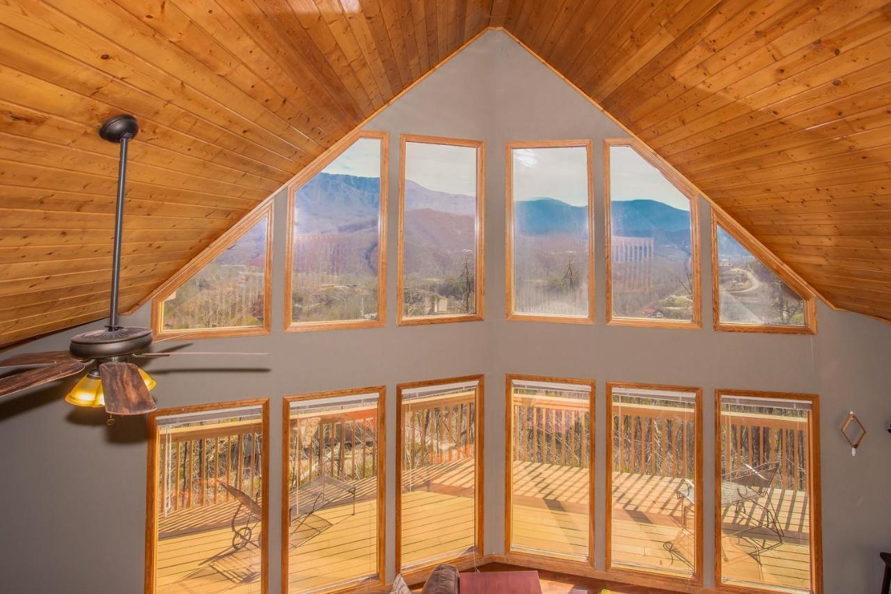 Her Majesty'S Way, Awesome Mtn Views, 1089 Free Tickets Each Paid Day, Dollywood And More Gatlinburg Bagian luar foto